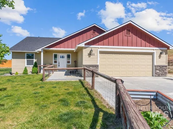 3921 Vista Rdg, New Plymouth, ID 83655