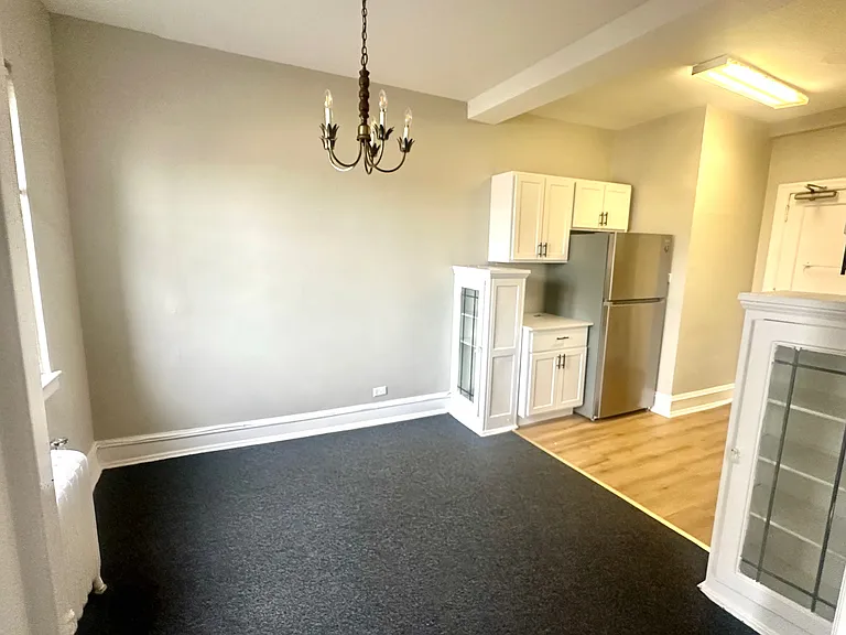 Elizabeth Manor — Photo 10