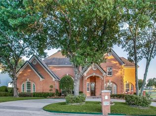 926 Place Louie, Desoto, TX 75115
