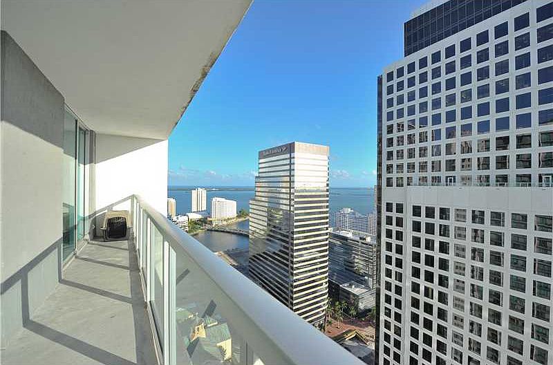 1st image of 500 Brickell Ave APT 3700