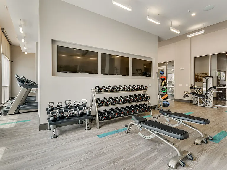 801 Lasco — Photo 28