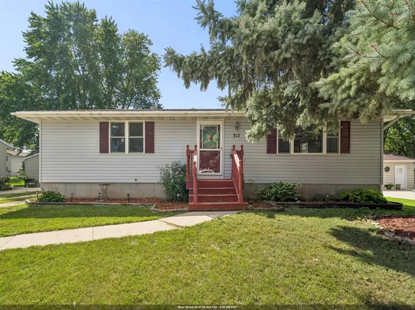 317 Indiana Ave, Fond Du Lac, WI 54937