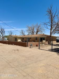 6819 S Main St, Las Cruces, NM, 88005