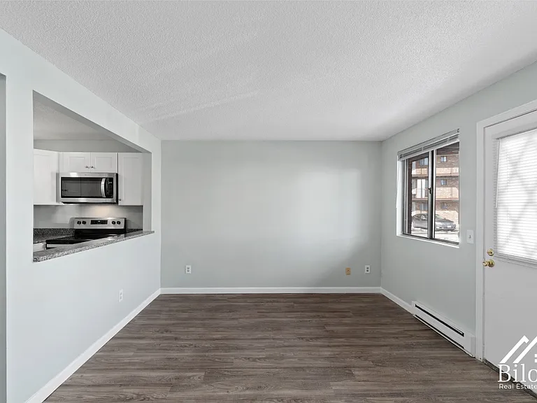 242 Waterman Avenue — Photo 41