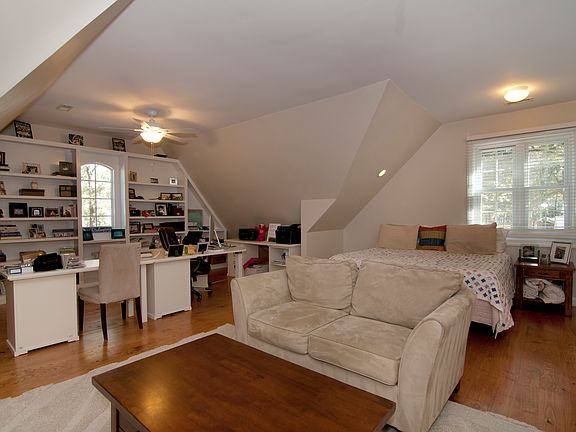 Bonus/Bedroom
