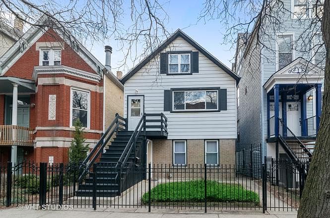 1st image of 3123 N Kenmore Ave #1