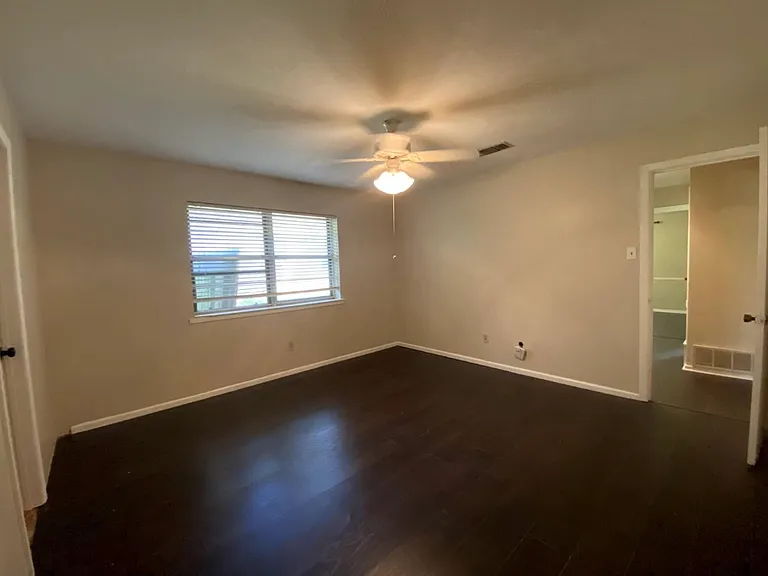 3417 Glenmont Dr — Photo 13
