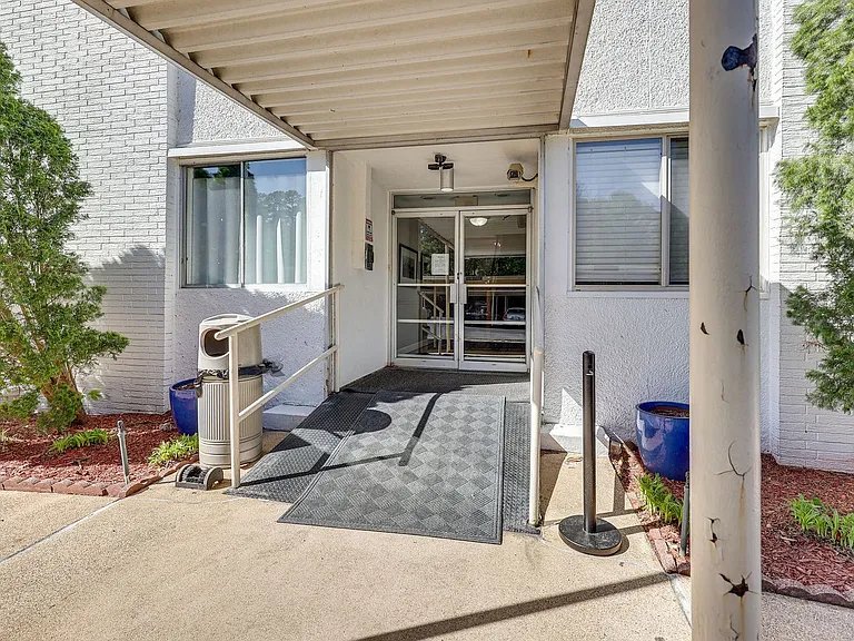 740 Weston Rd #9-ID1596265P — Photo 18