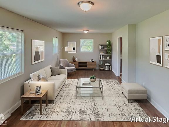 2nd image of 5201 Pinebrook Dr