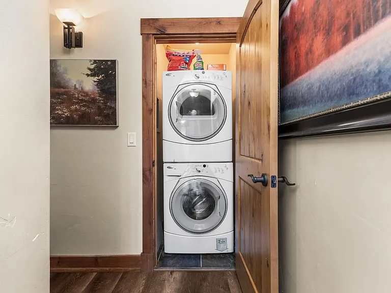 Laundry Room Cabinet