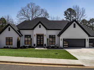 5735 Spencer Lake Dr, Conway, AR 72034