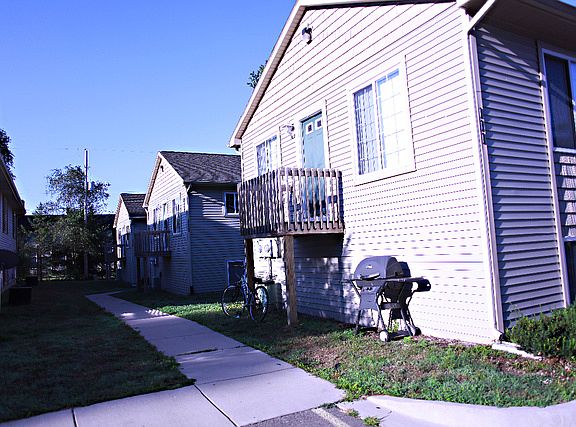 2nd image of 105 S Kendall Ave #109