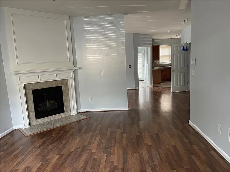 400 Grayson Way — Photo 5