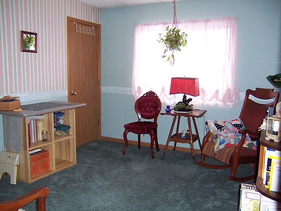 Second bedroom