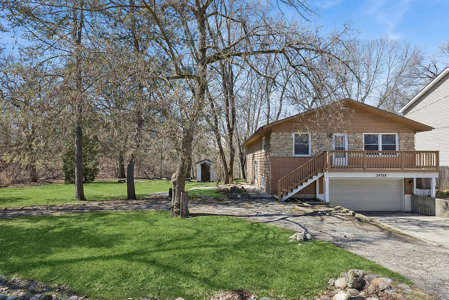 34768 N Oakside Ave photo 1