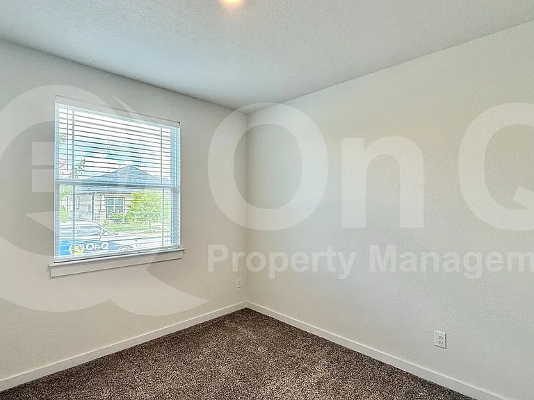 103 Hackberry Branch Dr — Photo 13