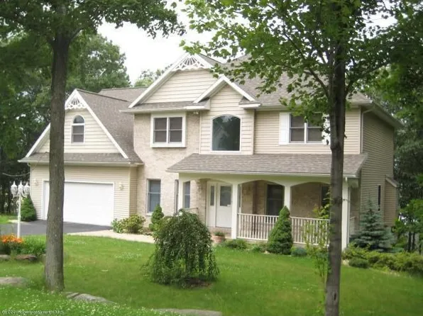 103 Skyline Dr N #L-2, Clarks Summit, PA 18411