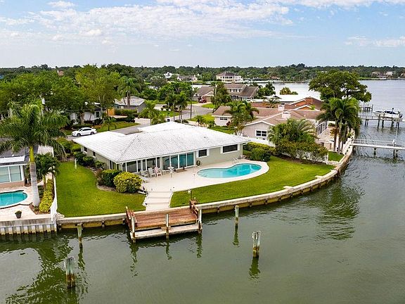 5th image of 4595 Clearwater Harbor Dr N