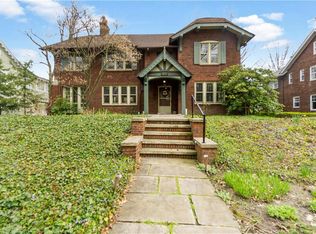 3055 Fairfax Rd, Cleveland Heights, OH 44118