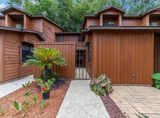 911 SW 55th Ter, Gainesville, FL 32607