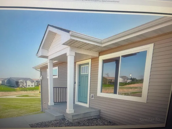 2009 S Warrior Ln, Waukee, IA 50263