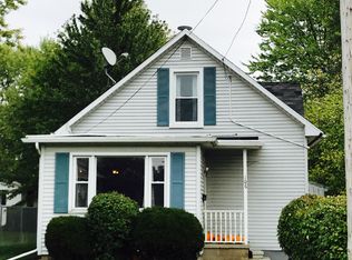 106 N Kibbee St, Saint Johns, MI
