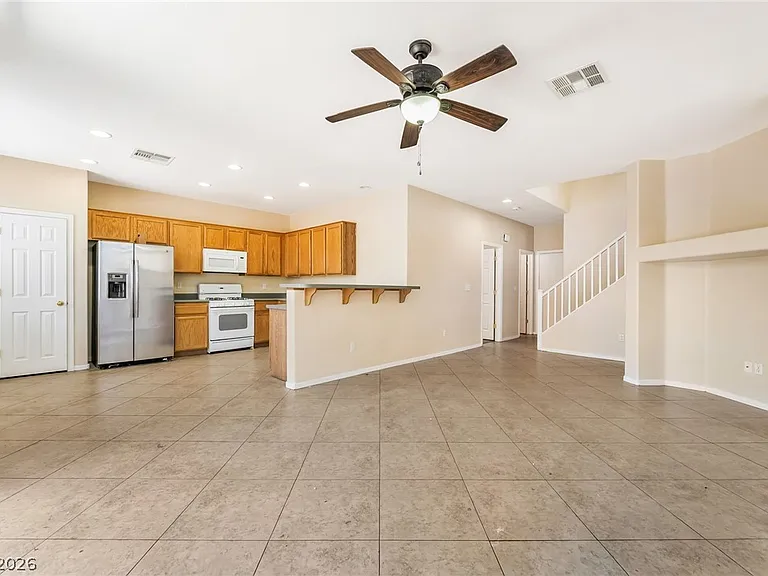 8104 Caspian Moon Dr — Photo 7
