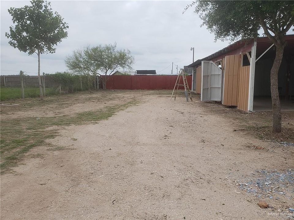 2nd image of 14004 Dillon Rd