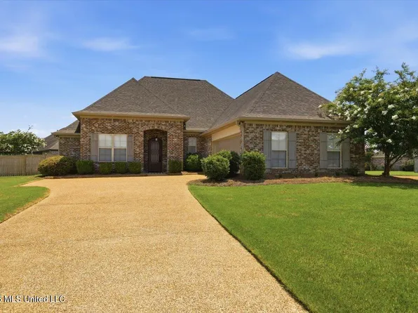 2400 Trinity Ct, Madison, MS 39110