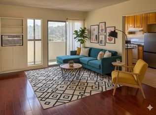 4375 York Blvd #201, Los Angeles, CA 90041