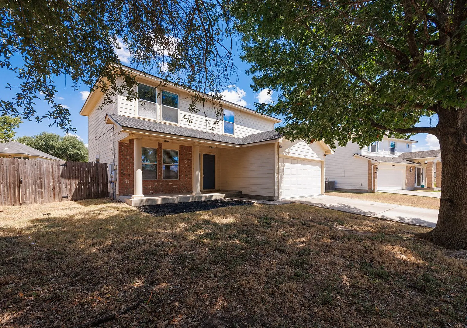 Spacious 4-Bedroom Cul-de-Sac Home with Huge Backyard in Round Rock — Photo 1