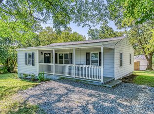 700 E Chestnut St, Stanley, NC 28164