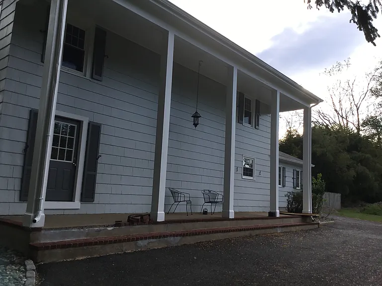 114 River Rd — Photo 4
