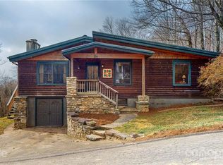 24 Lookout Ter, Black Mountain, NC 28711