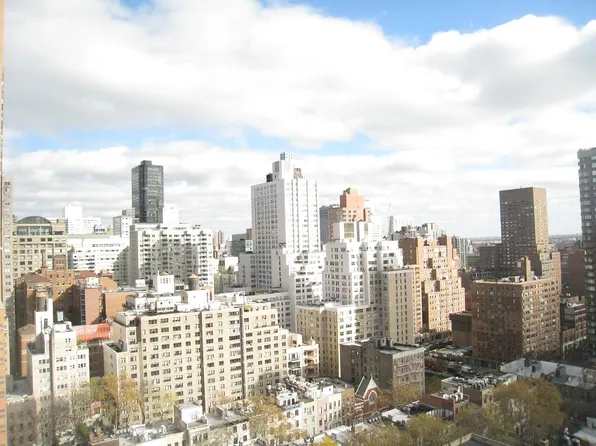 200 East 61st Street 23C image 1 of 1