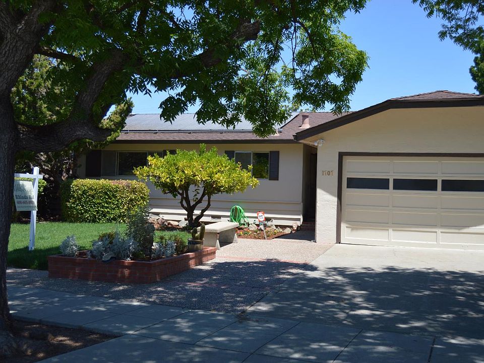 1st image of 1707 Zinnia Ln