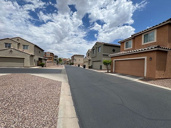 5th image of 2132 N 77th Dr