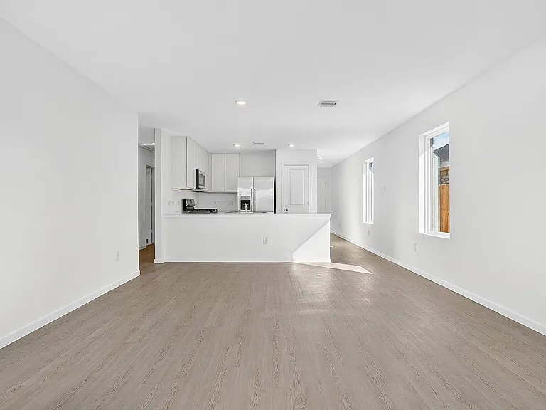 26911 Dalmatian Bellflower Dr — Photo 11