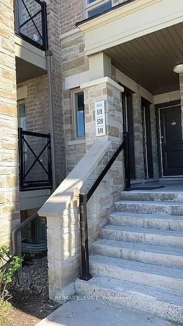 2 bed, $2,600 — Photo 4