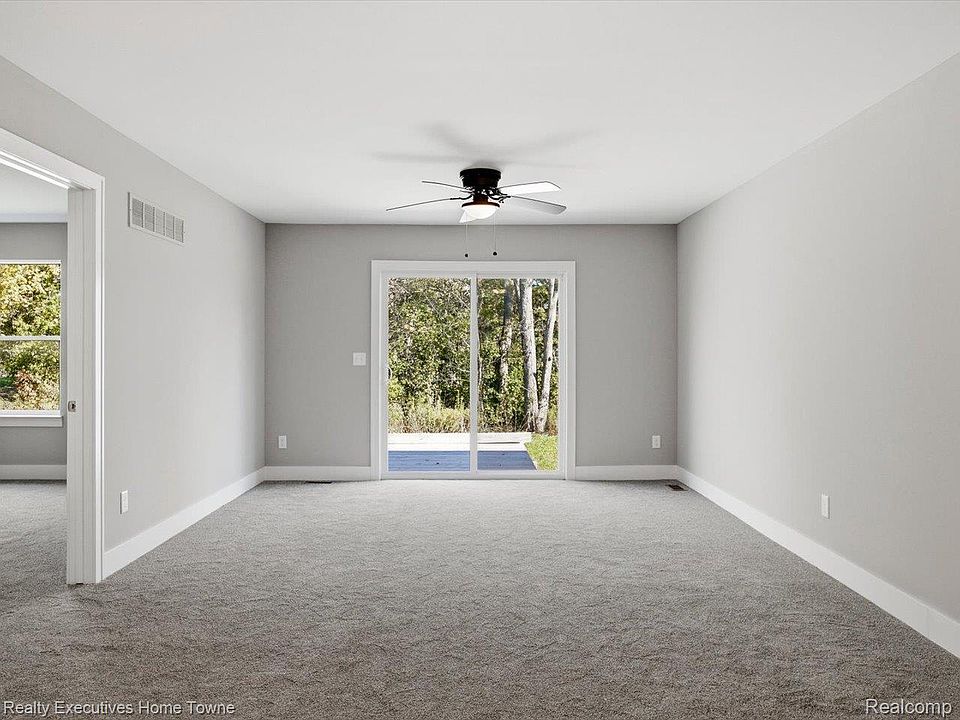 302 Hidden Harbor Way #25, photo 8