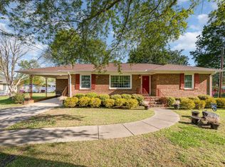1108 Friendly Rd, Dunn, NC 28334