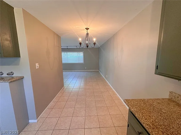 641 Pecos Way — Photo 15