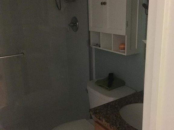 Master Bedroom Ensuite Bath