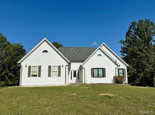 15306 Bucyrus Dr, Bucyrus, MO 65444