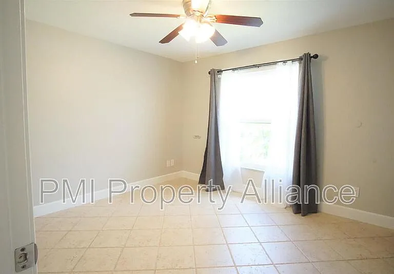 7944 Goldleaf St — Photo 10