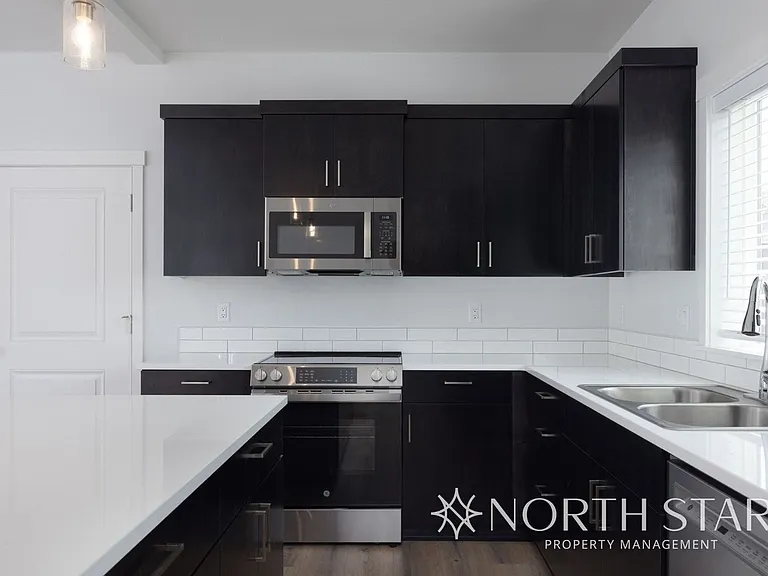 3042 SW Obsidian Ln — Photo 10