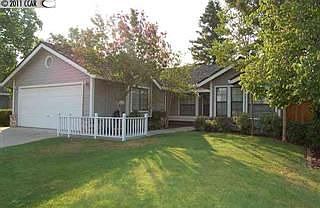 1st image of 5136 Laguna Park Dr