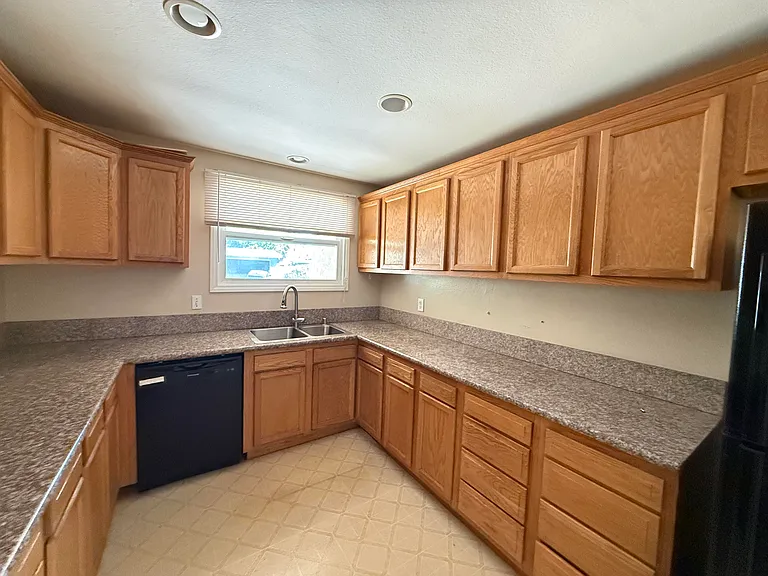 6576 Alcala Knolls Dr — Photo 23