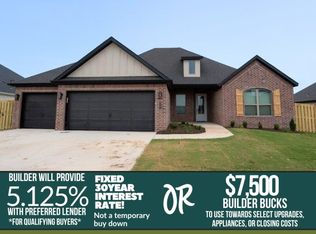 2140 Porter St, Pea Ridge, AR 72751