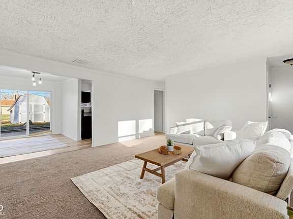 5th image of 4428 N Bolton Ave